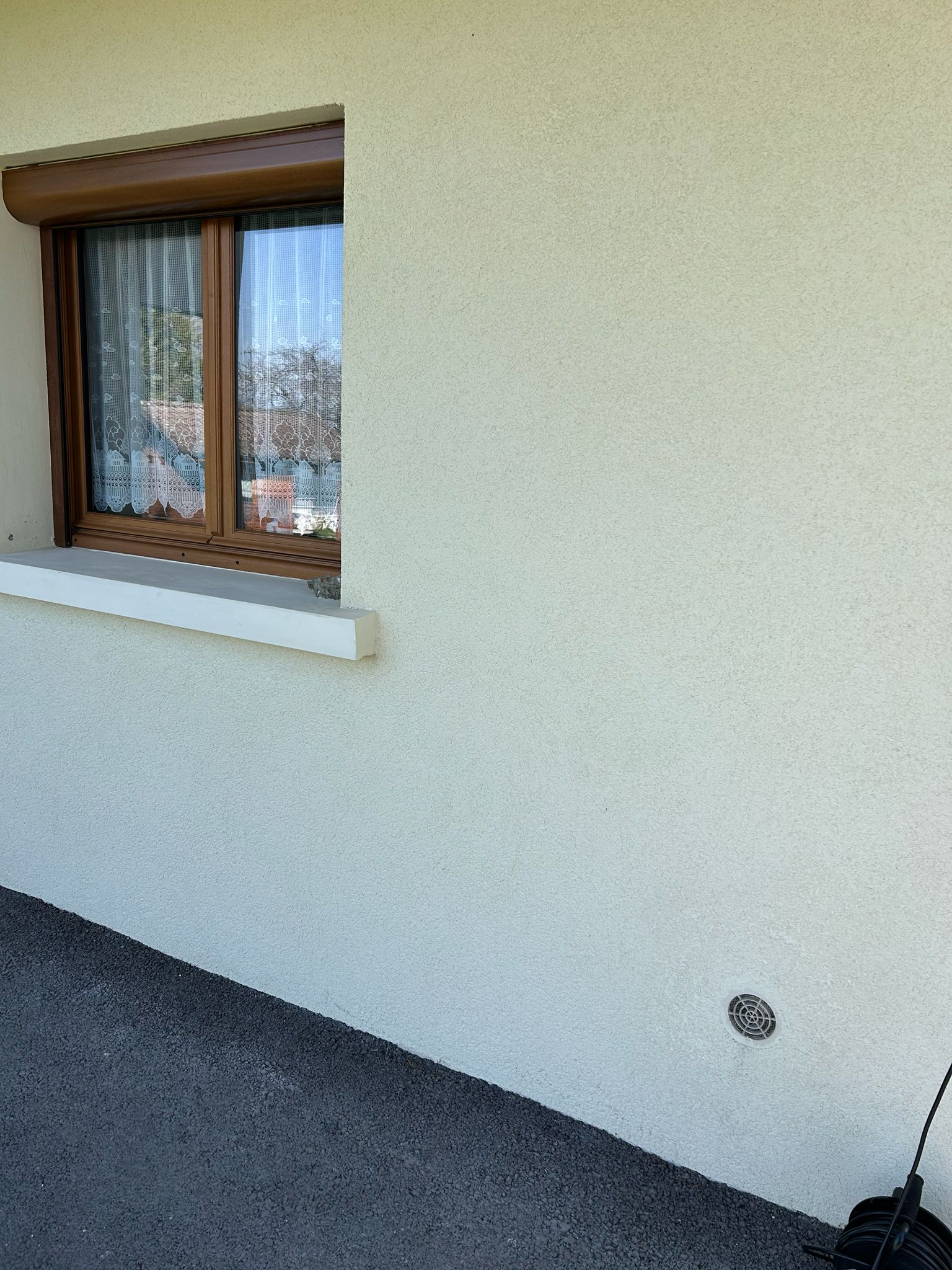 Chantier extérieur peinture Massangis